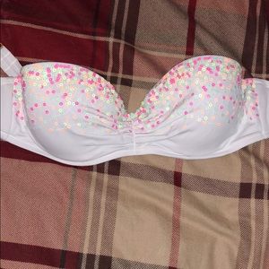 Victoria’s Secret Bikini Top